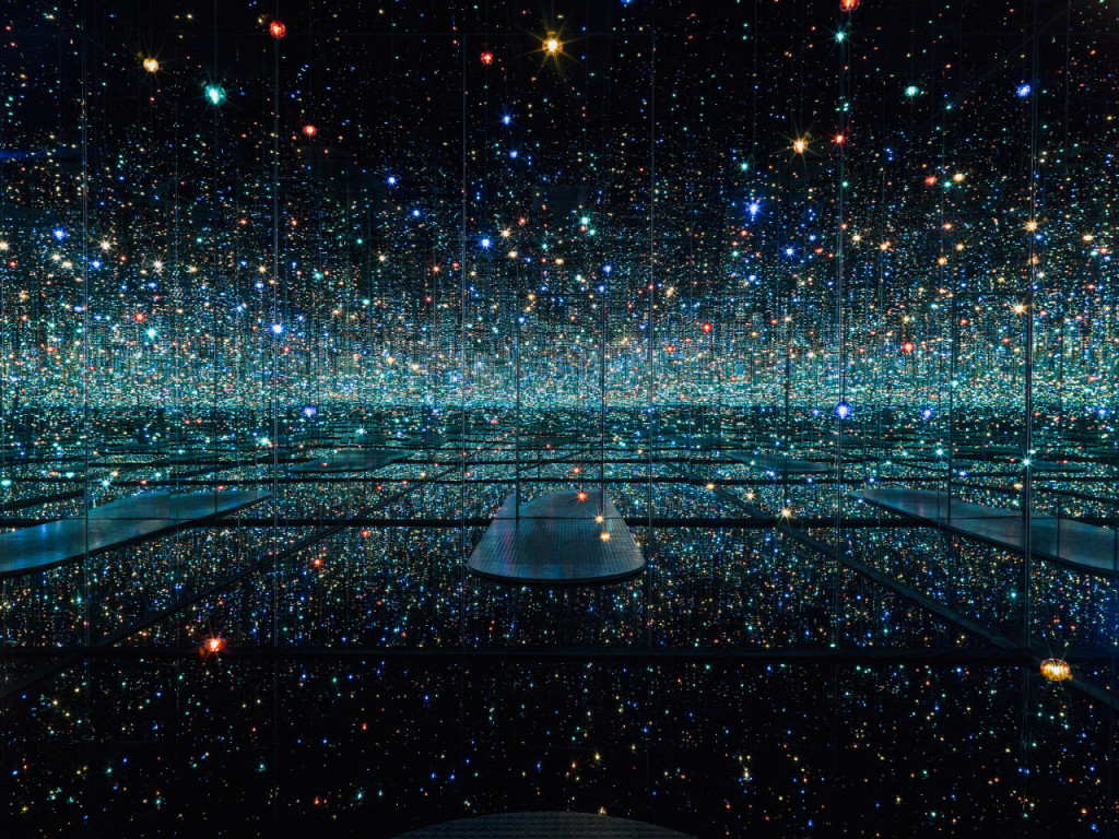 Yayoi_Kusama_David_Zwirner_1